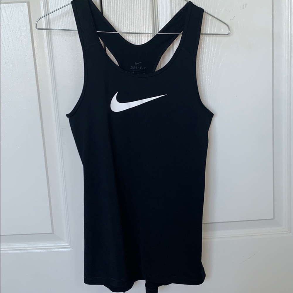 NWOT Nike tank